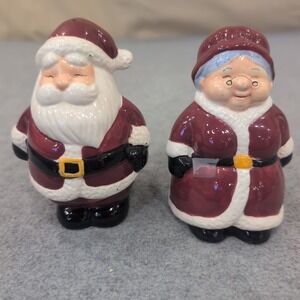 Publix Santa and Mrs Claus Ceramic Salt Pepper Shakers Set 2002 Christmas